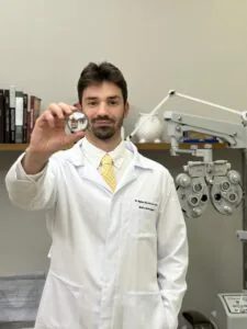 Médico Oftalmologista